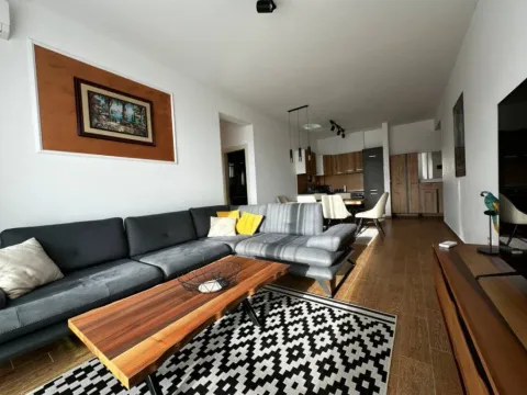 Prodaja, dvosoban stan, 81m², Bečići, Budva