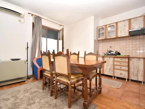 Izdavanje, jednosoban stan, 50m², Stari Aerodrom, Podgorica - image 5
