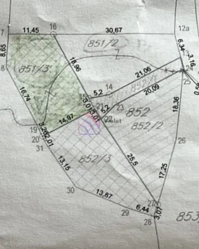 Katastarski plan sa označenim parcelama i dimenzijama. - image 3