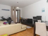 Prodaja, dvosoban stan, 68m², Preko Morače, Podgorica