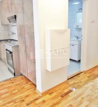 Prodaja, jednosoban stan, 43m², Stari Grad, Beograd - image 5