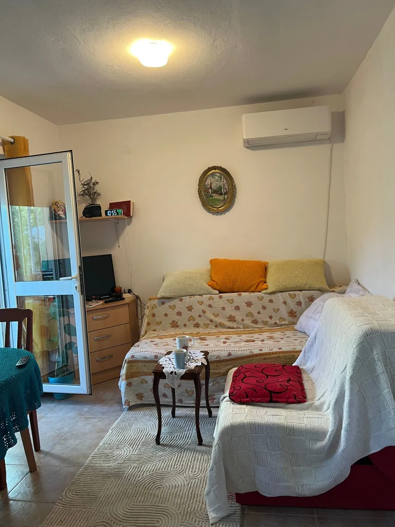 Rent, one bedroom apartment, 35m², Šušanj, Bar