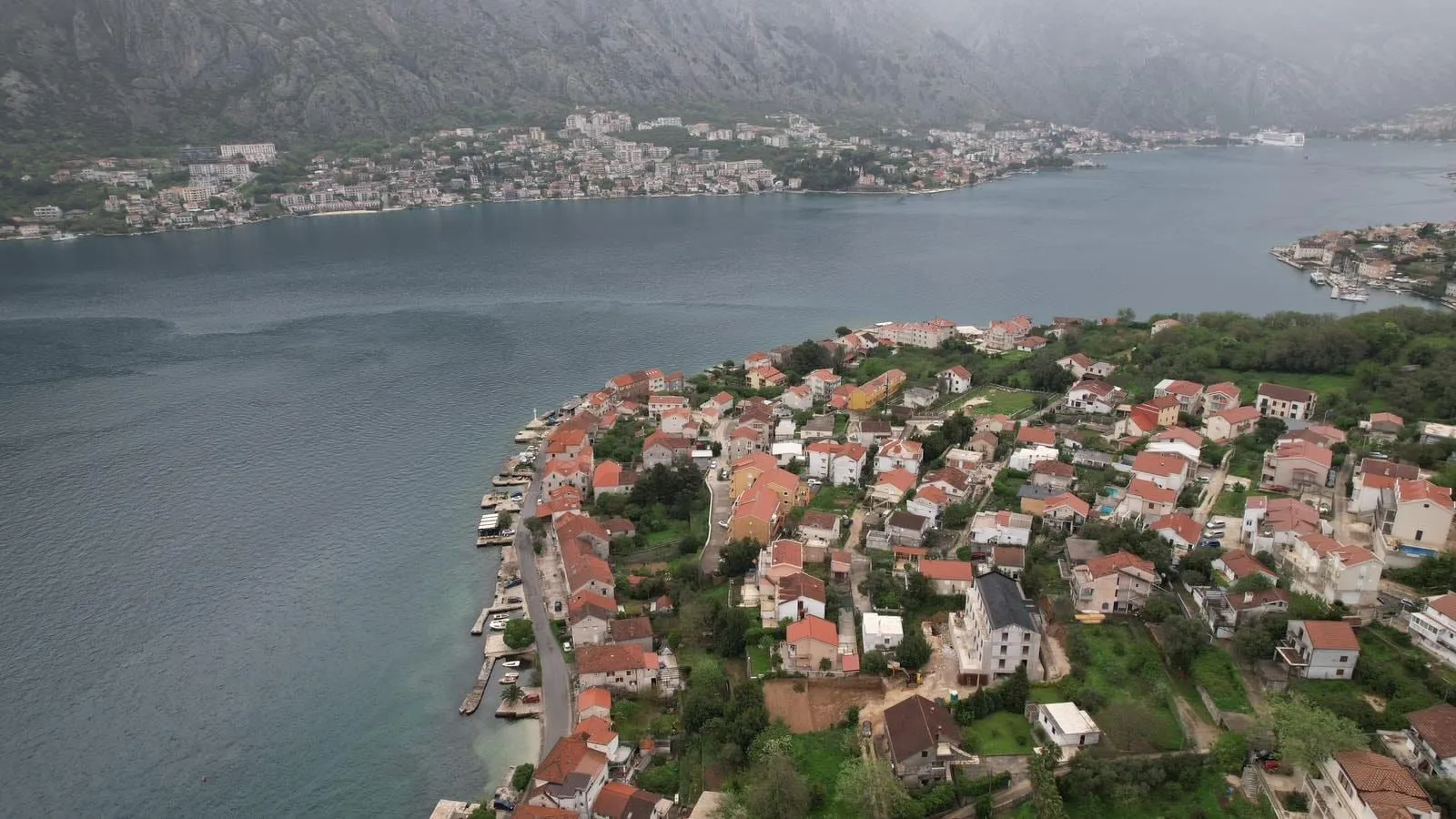 Prodaja, plac, 585m², Prčanj, Kotor