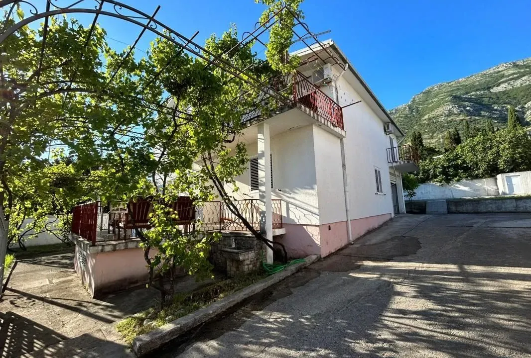 Sale, house, 269m², Sutomore, Bar