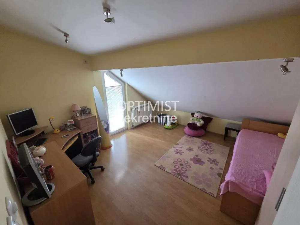 Prodaja, četvorosoban stan, 95m², Brace Jerković, Voždovac Sve Podlokacije