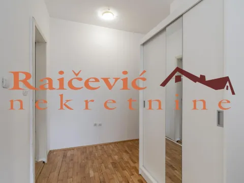 Rent, one bedroom apartment, 43m², Vračar, Šid - image 7