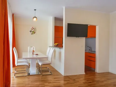 Prodaja, dvosoban stan, 71m², Zavala, Budva - image 2