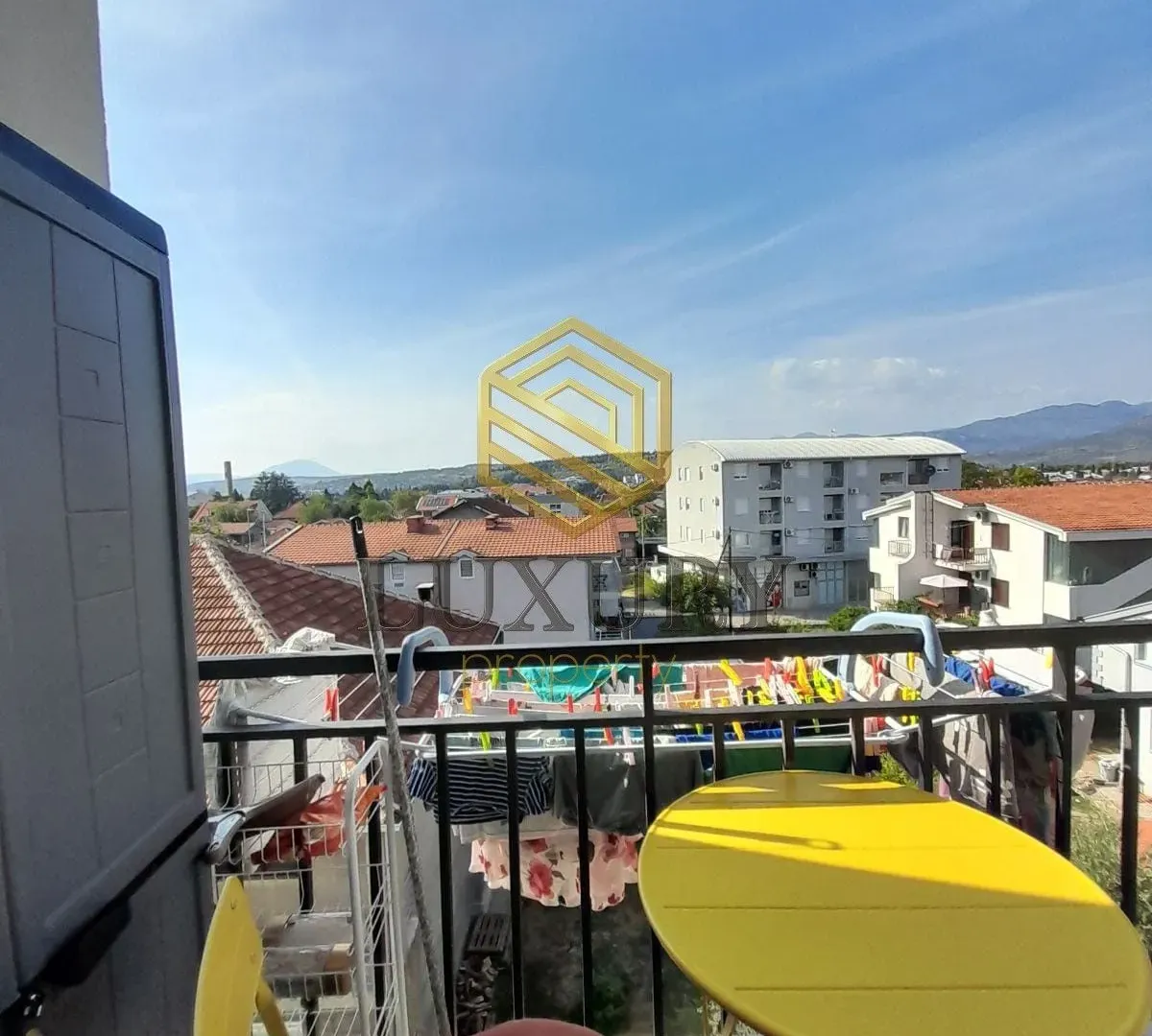 Izdavanje, jednosoban stan, 48m², Stari Aerodrom, Podgorica