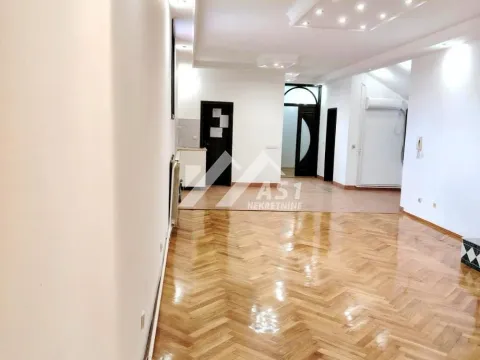 Sale, office space, 260m², Centar, Novi Sad - image 7