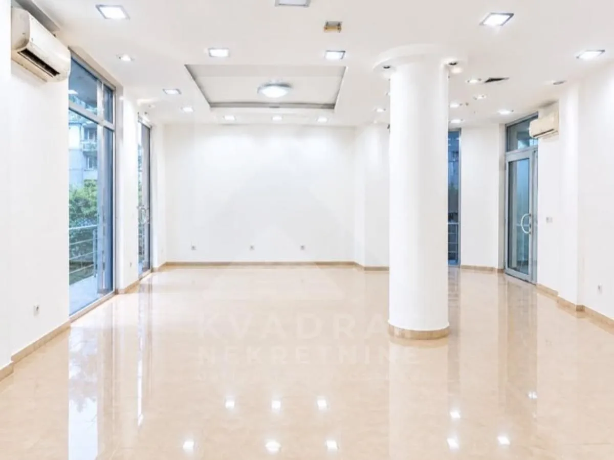 Rent, office space, 46m², Centar, Budva