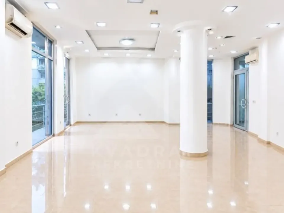 Rent, office space, 46m², Centar, Budva