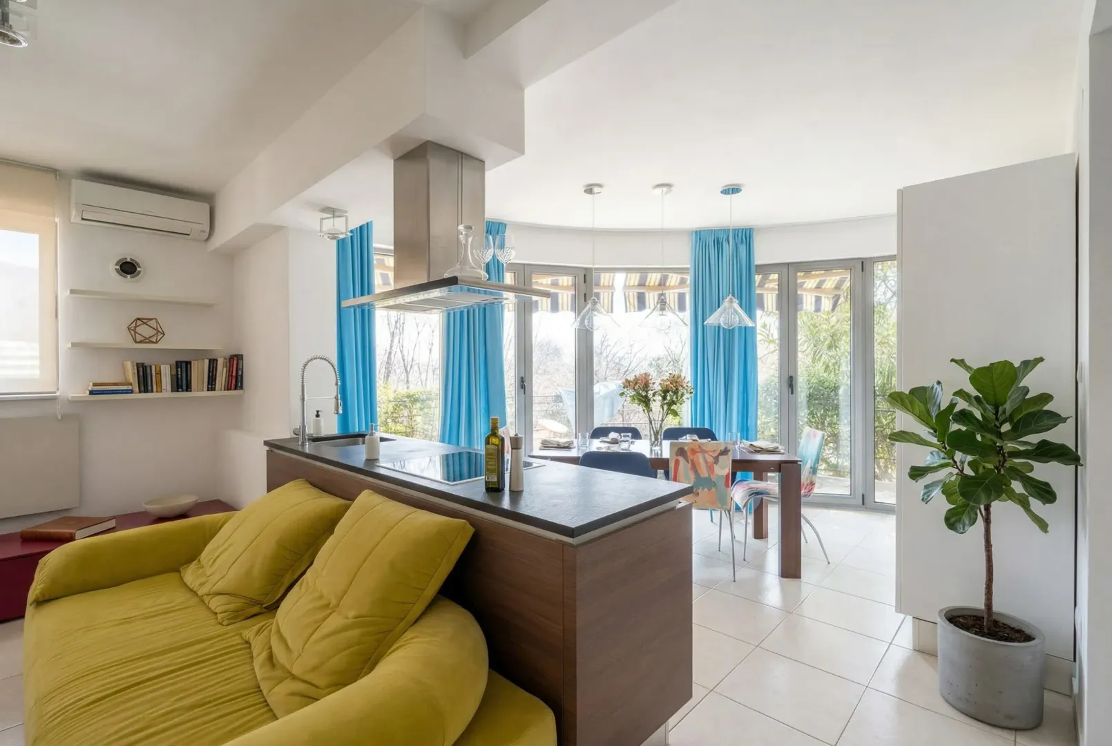 Prodaja, stan, 111m², Bečići, Budva