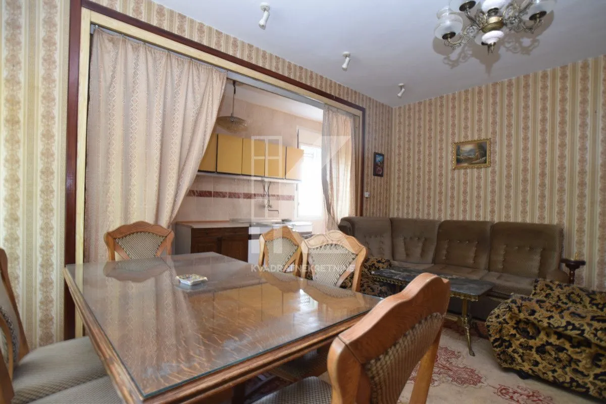 Sale, house, 240m², Dahna, Podgorica