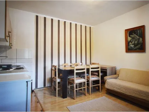 Rent, one bedroom apartment, 64m², Seljanovo, Tivat - image 2