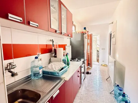 Prodaja, kuća, 95m², Zankovići, Bar - image 6