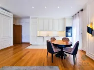 Izdavanje, trosoban stan, 120m², Kod Capital Plaze, Podgorica - image 4