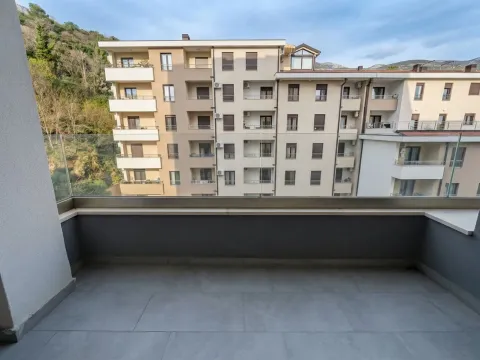 Prodaja, dvosoban stan, 44m², Bečići, Budva - image 15
