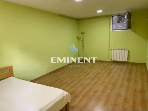 Rent, house, 220m², Senjak, Beograd - image 10