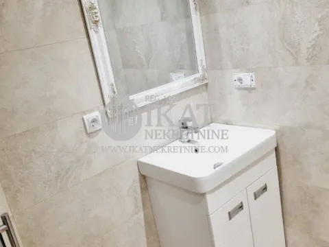 Prodaja, dvosoban stan, 44m², Kalenić Pijaca, Vračar Sve Podlokacije - image 3