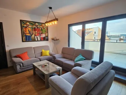 Prodaja, stan, 140m², Erdoglija, Kragujevac - image 4