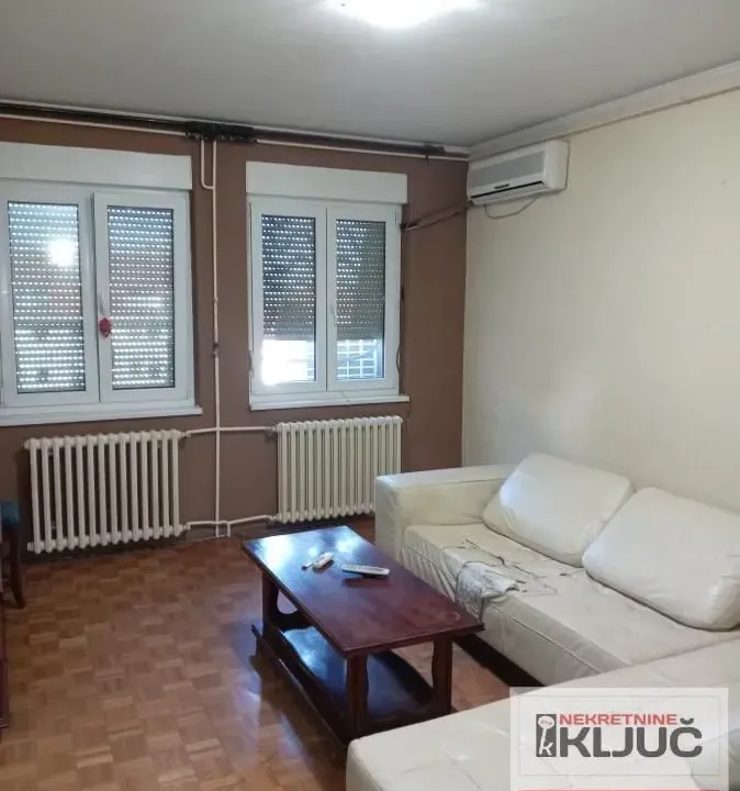 Prodaja, dvosoban stan, 62m², Sajmište, Novi Sad