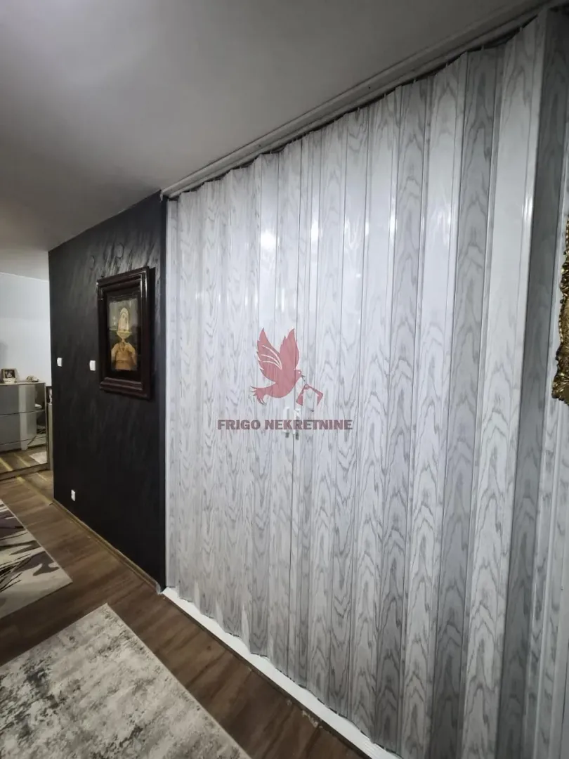 Prodaja, četvorosoban stan, 74m², Voždovac Sve Podlokacije, Beograd