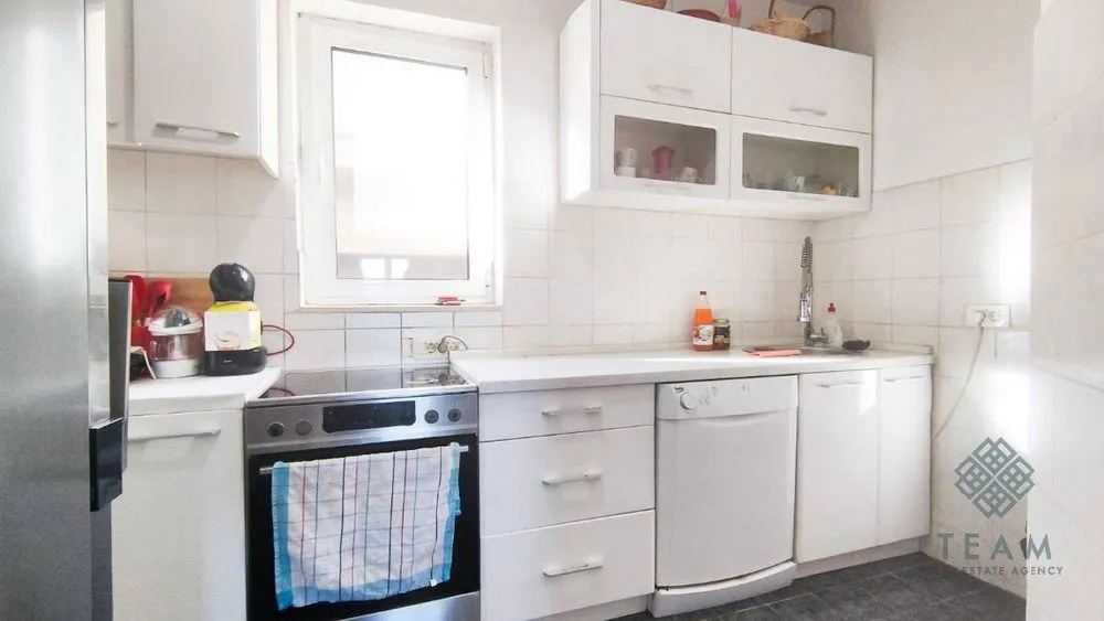 Sale, three bedroom apartment, 169m², Dubovica, Budva