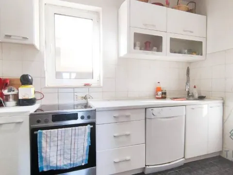 Sale, three bedroom apartment, 169m², Dubovica, Budva - image 5