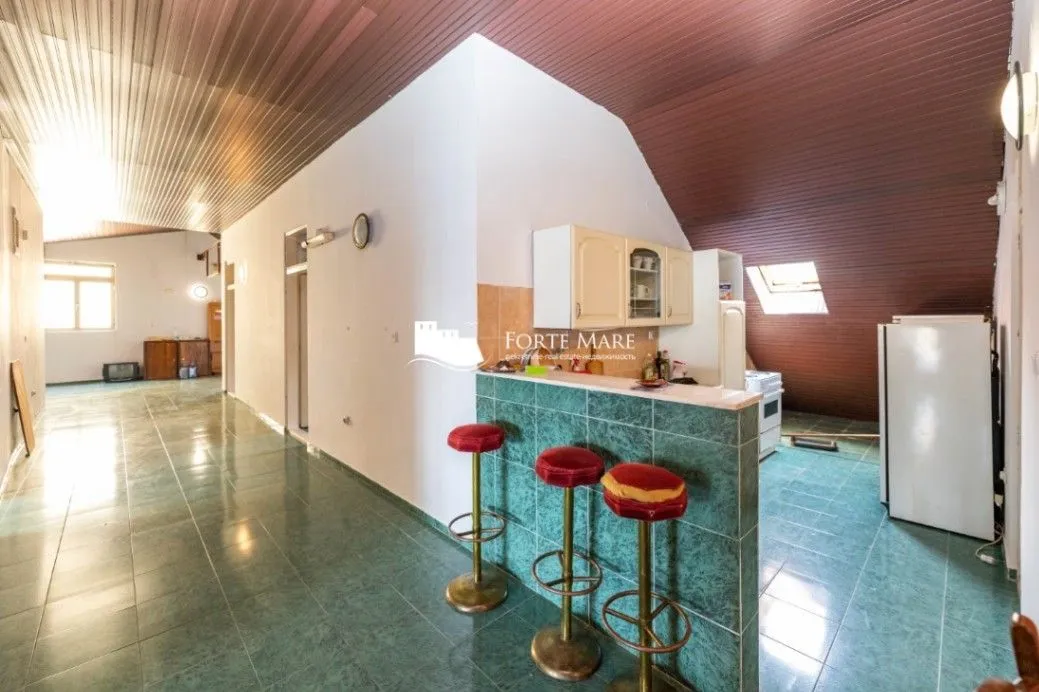 Prodaja, jednosoban stan, 200m², Topla, Herceg Novi