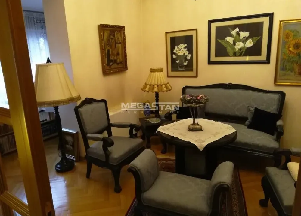 Prodaja, četvorosoban stan, 164m², Stari Grad, Beograd