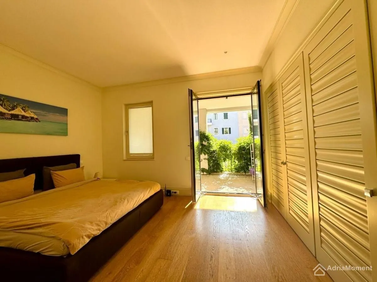 Prodaja, dvosoban stan, 115m², Porto Montenegro, Tivat
