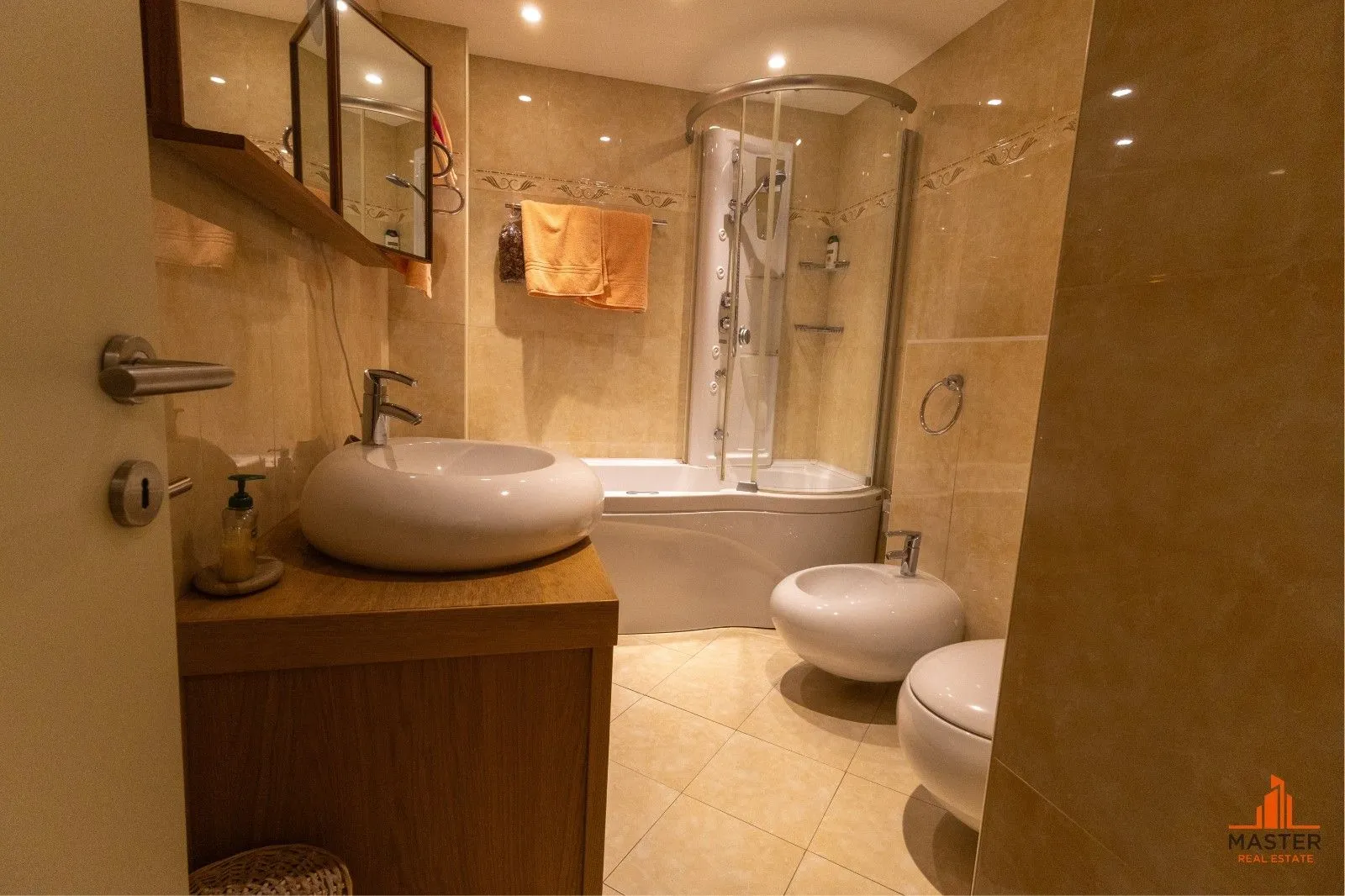 Rent, one bedroom apartment, 94m², Preko Morače, Podgorica