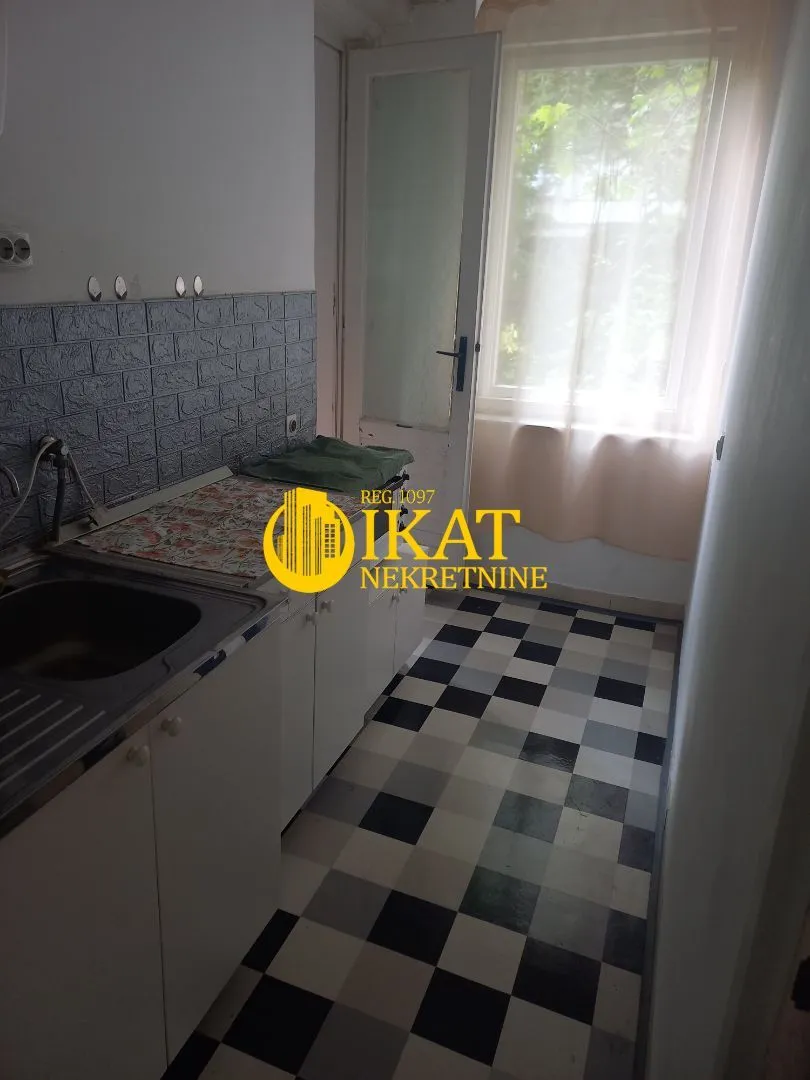 Rent, one bedroom apartment, 34m², Savski Venac, Beograd