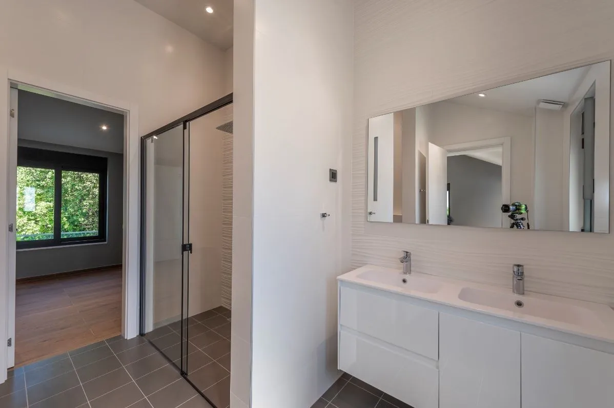 Prodaja, kuća, 558m², Đuraševići, Tivat