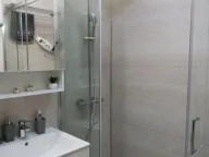 Izdavanje, dvosoban stan, 77m2, Blok 5, Podgorica