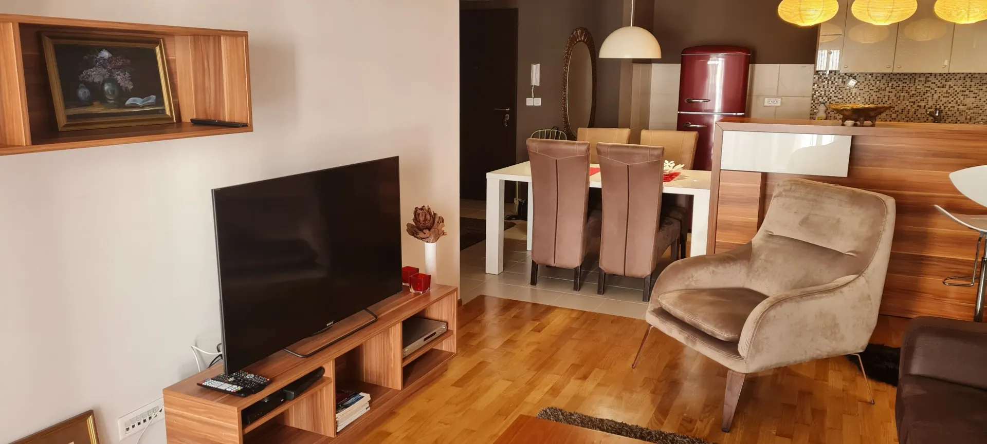 Rent, two bedroom apartment, 80m², City Kvart, Podgorica