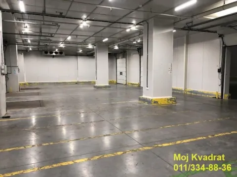 Izdavanje, poslovni prostor, 2210m2, Novi Banovci, Stara Pazova Izdavanje, poslovni prostor, 2210m2, Novi Banovci, Stara Pazova