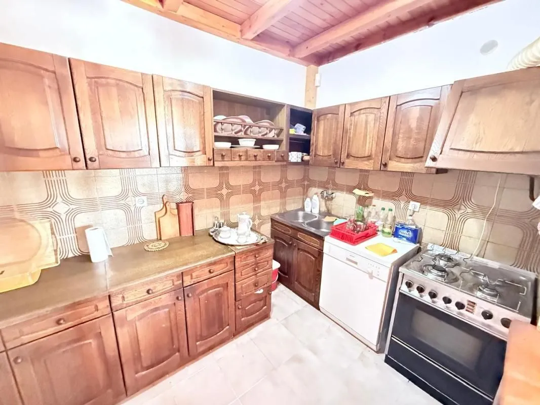 Prodaja, kuća, 130m², Zeleni Pojas, Bar