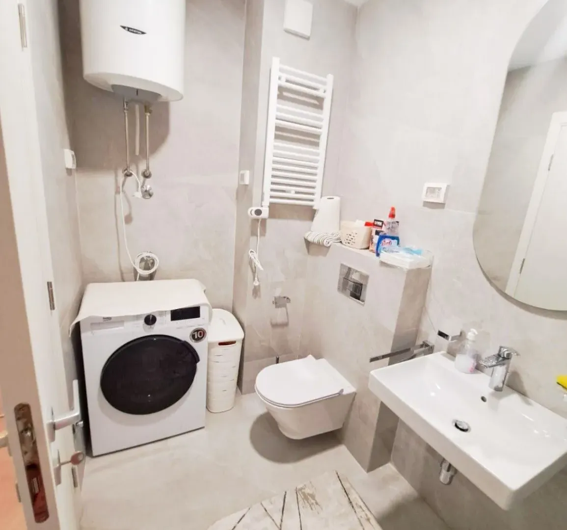 Rent, one bedroom apartment, 46m², Central Point, Podgorica