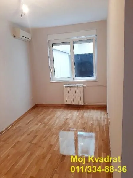 Prodaja, dvosoban stan, 81m², Vračar Hram, Vračar Sve Podlokacije