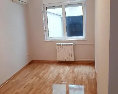 Prodaja, dvosoban stan, 81m², Vračar Hram, Vračar Sve Podlokacije - image 5