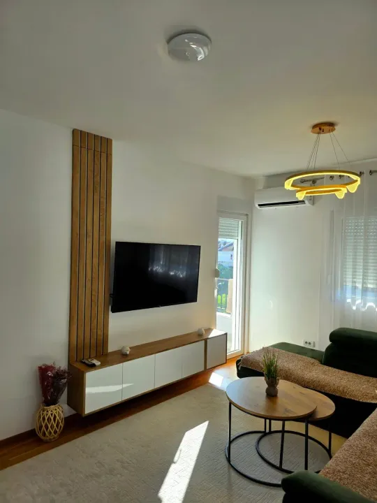 Rent, two bedroom apartment, 57m², Stari Aerodrom, Podgorica