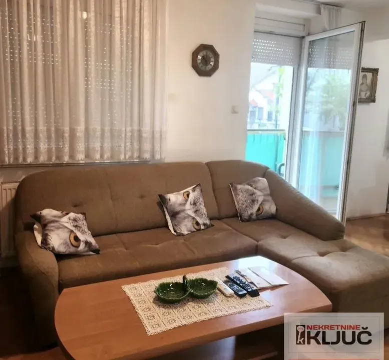 Rent, two bedroom apartment, 54m², Grbavica, Novi Sad Sve Podlokacije