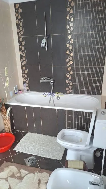 Sale, house, 165m², Bar, Crna Gora