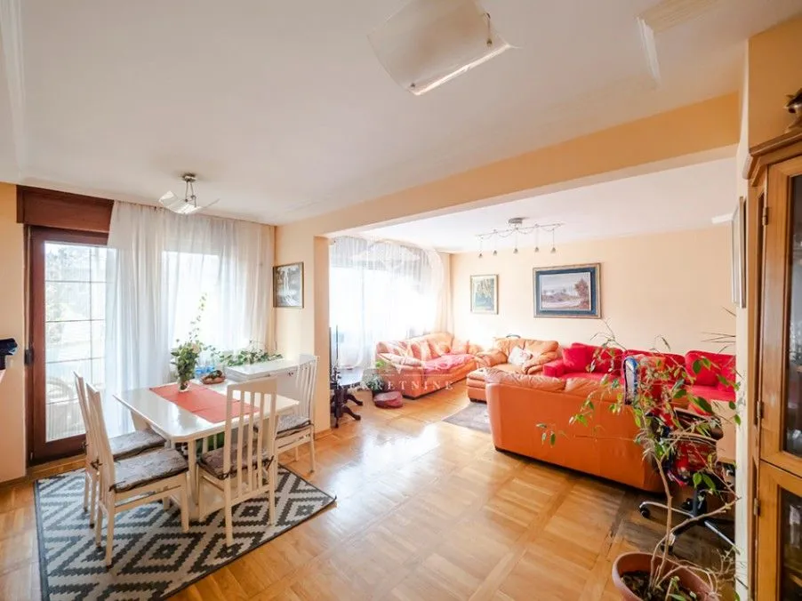 Sale, apartment, 101m², Vukov Spomenik, Zvezdara Sve Podlokacije