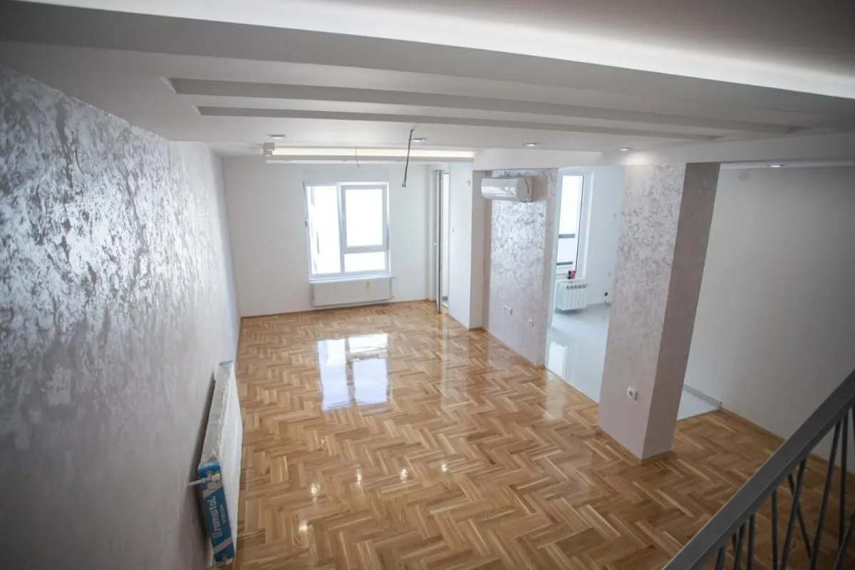 Sale, apartment, 135m², Dom zdravlja, Niš
