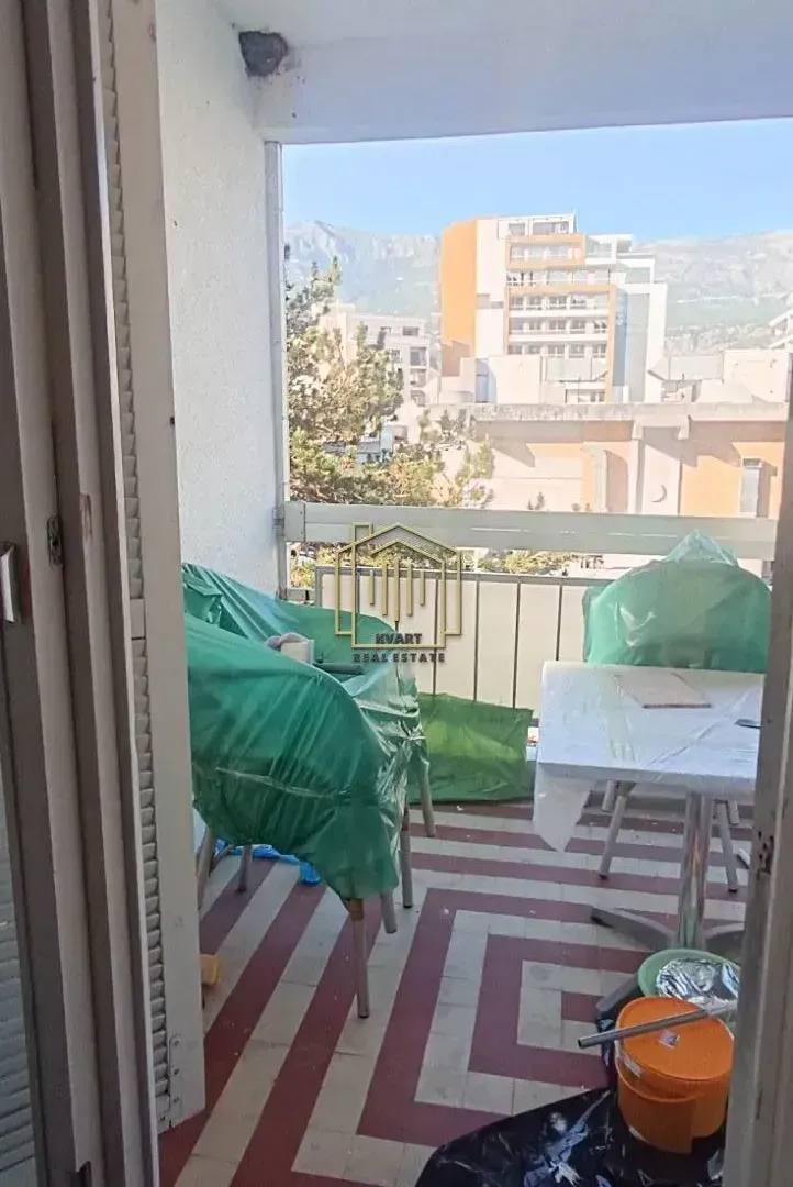 Rent, one bedroom apartment, 51m², Centar, Budva