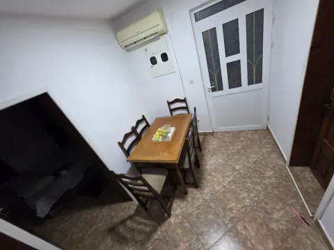 Rent, two bedroom apartment, 64m², Sutomore, Bar - image 12