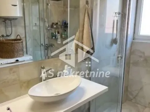 Izdavanje, dvosoban stan, 70m², Stari Grad, Beograd - image 15