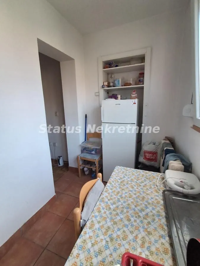 Prodaja, jednosoban stan, 35m², Nova Detelinara, Novi Sad Sve Podlokacije
